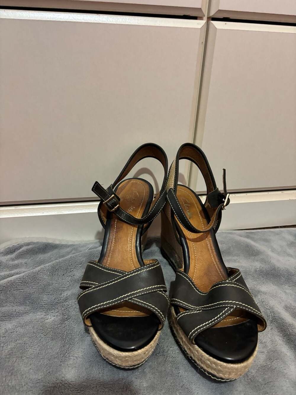 Clarks Indigo Black Leather White Stitching Espadrille Wedge Sandals 9